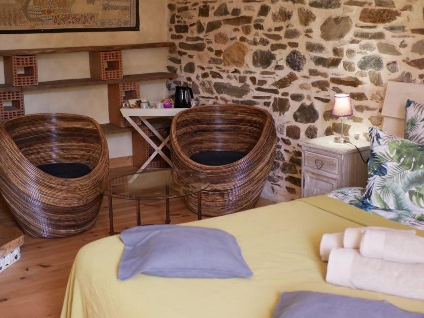 Les Jardins De Lumiere Bed & Breakfast Brusque Exterior photo